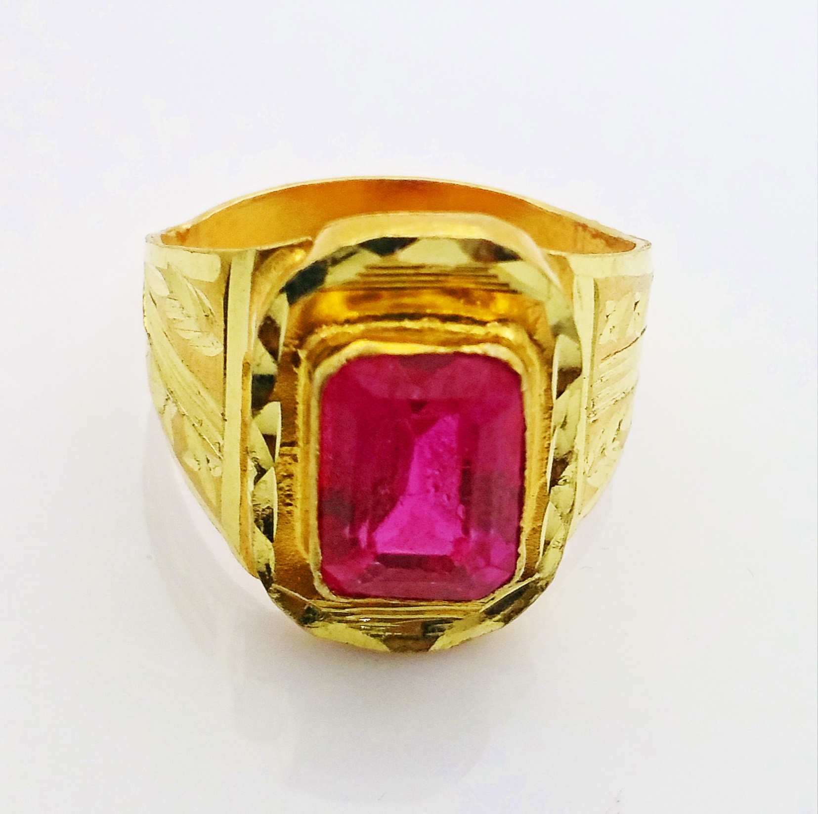 Gents Ring 20