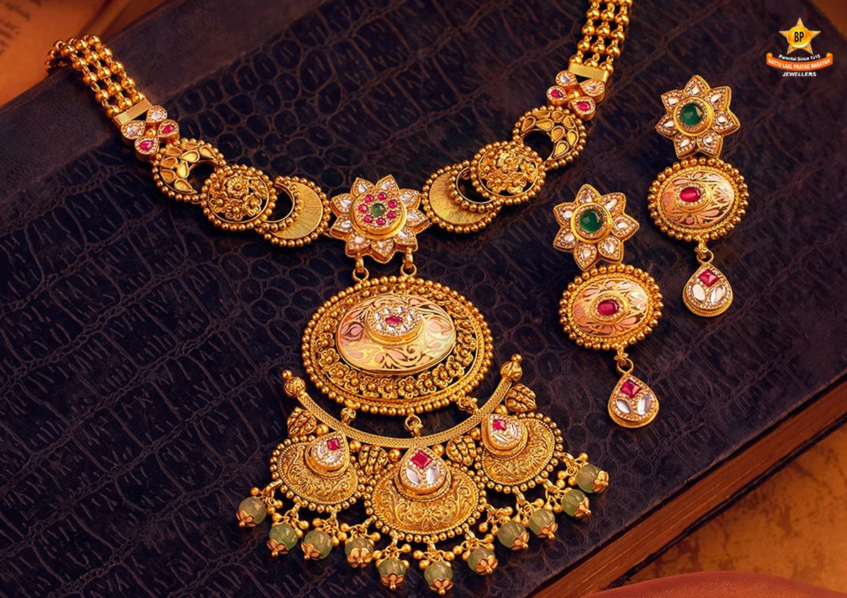 Top 5 Traditional Necklace Sets for Every Indian Wedding