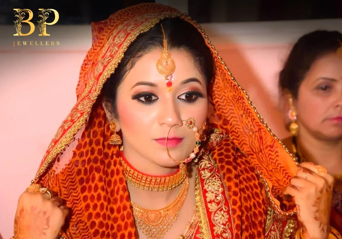 Why Every Minimal Bride Should Own a Heritage Gold Piece